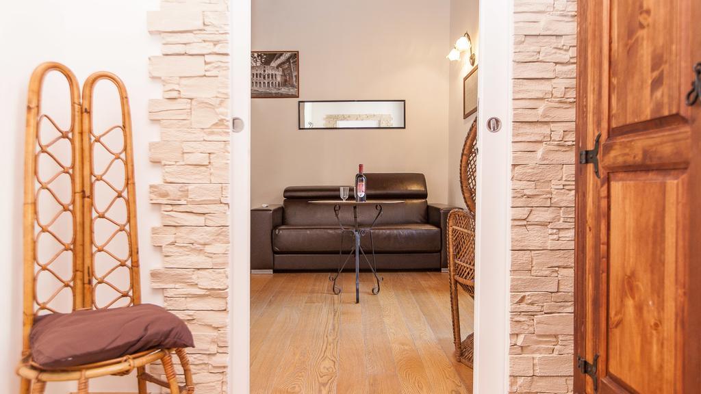 Ostilia Loft Apartment Rome Bilik gambar